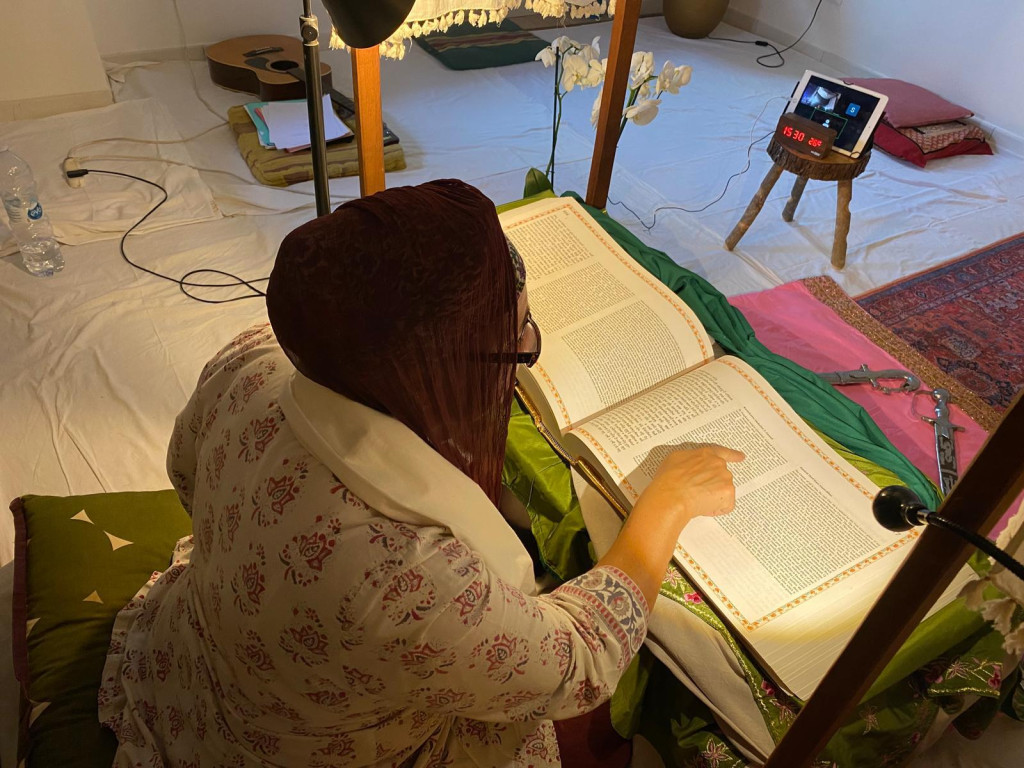 Siri Guru Granth Sahib - Akhand Path in Italy